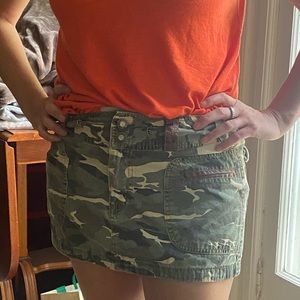 Niki Biki camo skirt